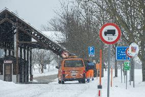 Nove Hrady-Pyhrabruck small border crossings Austria-Czech Republic