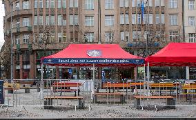 sampling point, tests, COVID-19, coronavirus, waiting area on the Wenceslas Square, Prague