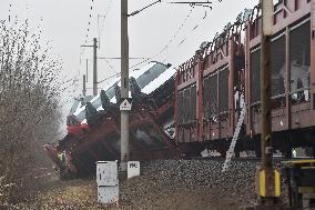 Train (railway) accident (collision), cargo, transport, new cars