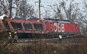 Train (railway) accident (collision), cargo, transport, new cars