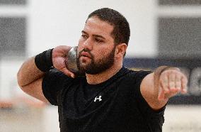 Mostafa Amr Hassan, Stars in Nehvizdy