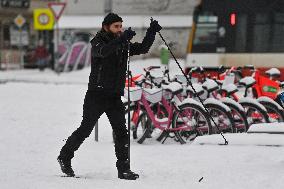 Prague, winter, snow, weather, people