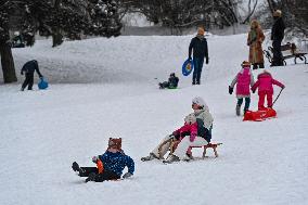 Prague, winter, snow, weather, people