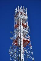 Telecommunication tower in the mountains, operator, tower, antenna, Giant Mountains