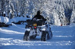 Quad bike with adaptation to winter conditions, Giant Mountains, transport