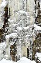 rock, ice, icicles, weather, winter, snow
