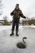 winter, ice-fishing