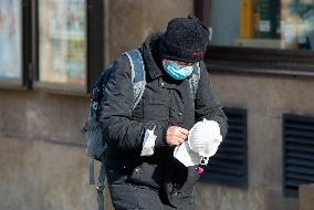 woman, face mask, respirator, respirators