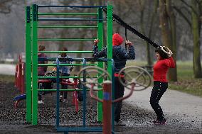 people, exercise, Stromovka Park, Prague