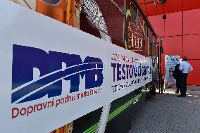 tests, testing, COVID-19, coronavirus, beer tram, Brno