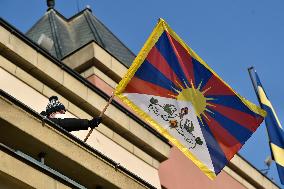 JAKUB MURON, Zlin, Tibet flag