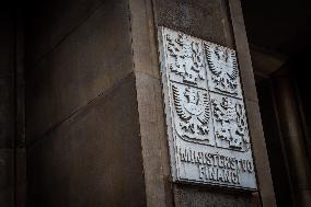 Entrance Ministry of Health, sign.
