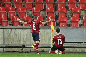 Lukas Provod, Vladimir Coufal