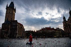Old Town Square, Prague, memorial, little white crosses, cross, praying