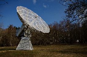 Observatory, stargazer, Ondrejov, radio telescope, stars, cloud