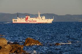 ferry, Piombino, Elba, sea, transport
