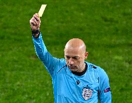 Cuneyt Cakir, soccer referee, yellow card