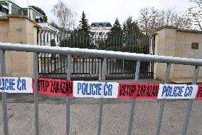Embassy of the Russian Federation in Prague, police