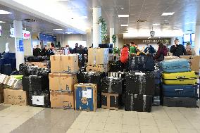 Expelled diplomats, departure, aircraft, Vaclav Havel Airport Prague, luggage