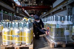 Czech government gives 500 oxygen tanks to India, oxygen cylinders, humanitarian aid