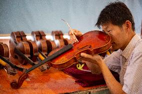 Eastern Violins Home