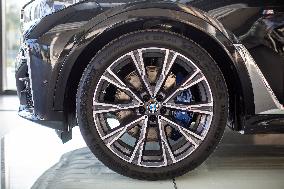 BMW X7 Car Decoration