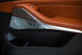 BMW X7 Car Decoration