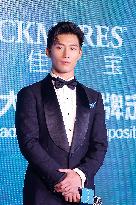 Actor Shawn Dou