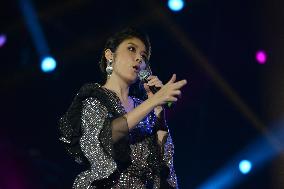 Hong Kong actress Singer Kelly Chen