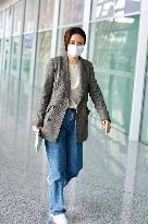 Actress Tongshu Yang