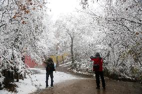 The First Snow In Pingliang City