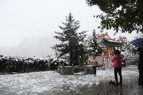 The First Snow In Pingliang City