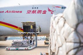 Hainan Free Trade Port's First Intercontinental All-cargo Route Opens