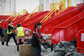 China's Double 11 E-commerce Festival Logistics Peak