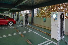 Beijing Launched First Supercharging Station