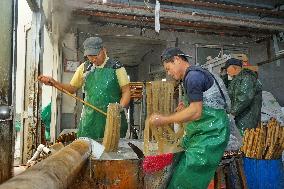 Vermicelli Production