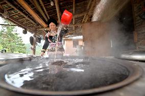 Yao Nationality Medicine Bath