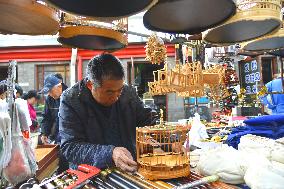 China Hutong Birdcage