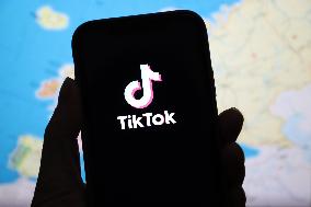 TIKTOK