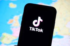 TIKTOK