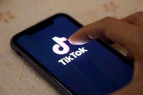 TIKTOK