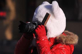 Eat Popsicles in Severe Cold