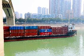 The Yangtze River Transportation