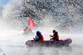 Unfreezing River Experience Rafting