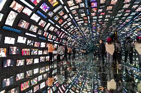 The First Immersive Web Celebrity Live Broadcast Base in China