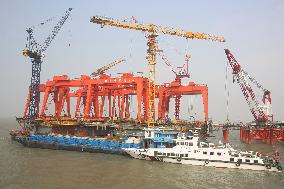 Changtai Yangtze River Bridge Construction