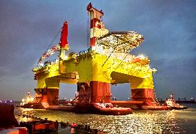 CMHI-182 Mid Deep Water Semi Submersible Drilling Platform
