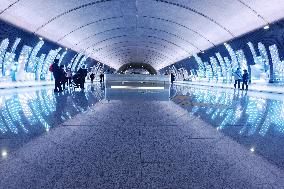 The Most Beautiful Subway Station In Shanghai