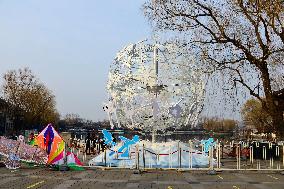 The Winter Olympics Statue Unveiled in Shichahai