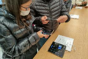 Huawei Mate X2 On Sale